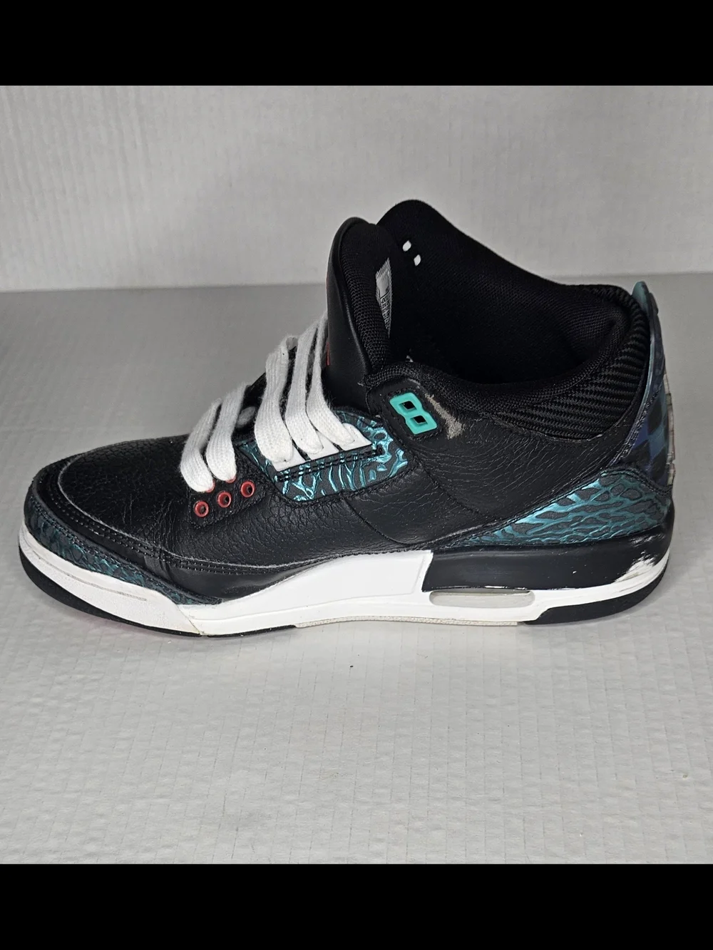 Nike Air Jordan 3 Retro 